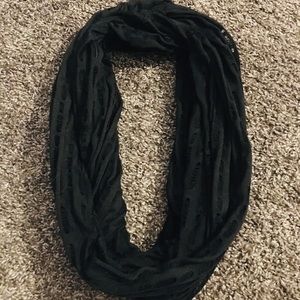 Textured black circle scarf